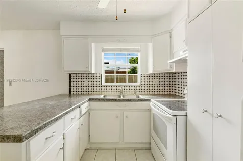 3431 NE 15th Avenue Pompano Beach FL 33064