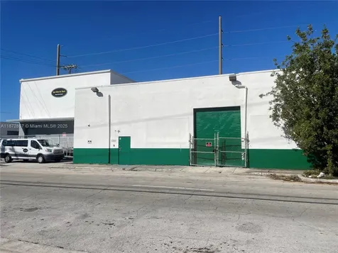 1395 NW 22nd Street Miami FL 33142