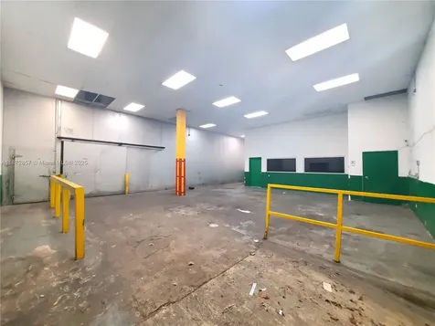 1395 NW 22nd Street Miami FL 33142