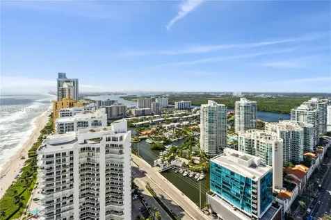 16699 Collins Ave+one Self Parking Sunny Isles Beach FL 33160