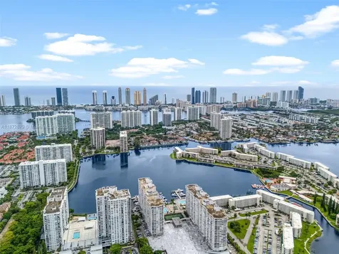 18071 Biscayne Boulevard Aventura FL 33160