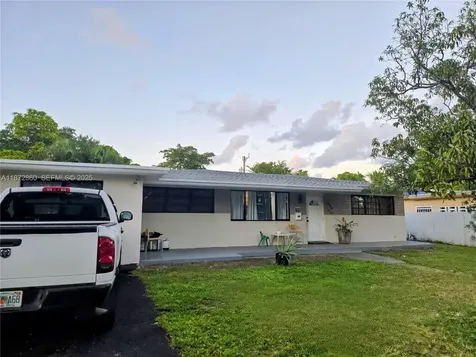 1265 NE 138th Street North Miami FL 33161