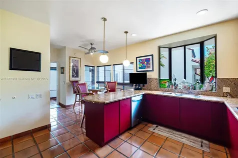 2000 S Bayshore Drive Miami FL 33133