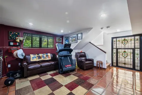 2000 S Bayshore Drive Miami FL 33133