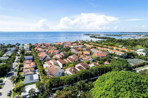 2000 S Bayshore Drive Miami FL 33133