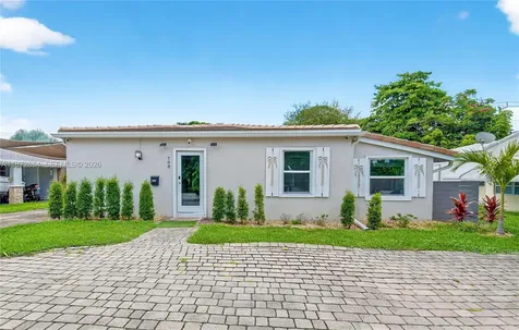 708 SW 19th Street Fort Lauderdale FL 33315