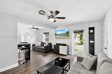 708 SW 19th Street Fort Lauderdale FL 33315