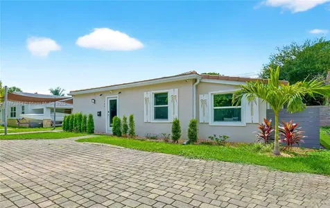 708 SW 19th Street Fort Lauderdale FL 33315