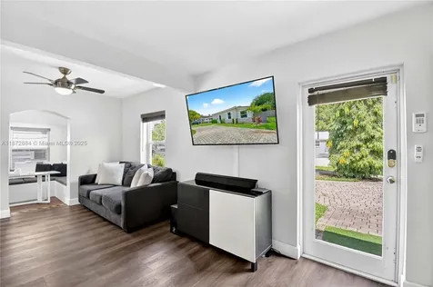 708 SW 19th Street Fort Lauderdale FL 33315