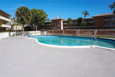 11855 NE 19th Drive North Miami FL 33181