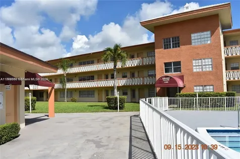 11855 NE 19th Drive North Miami FL 33181
