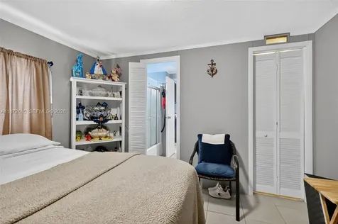 21831 S Heritage Circle Pembroke Pines FL 33029