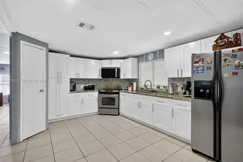 21831 S Heritage Circle Pembroke Pines FL 33029
