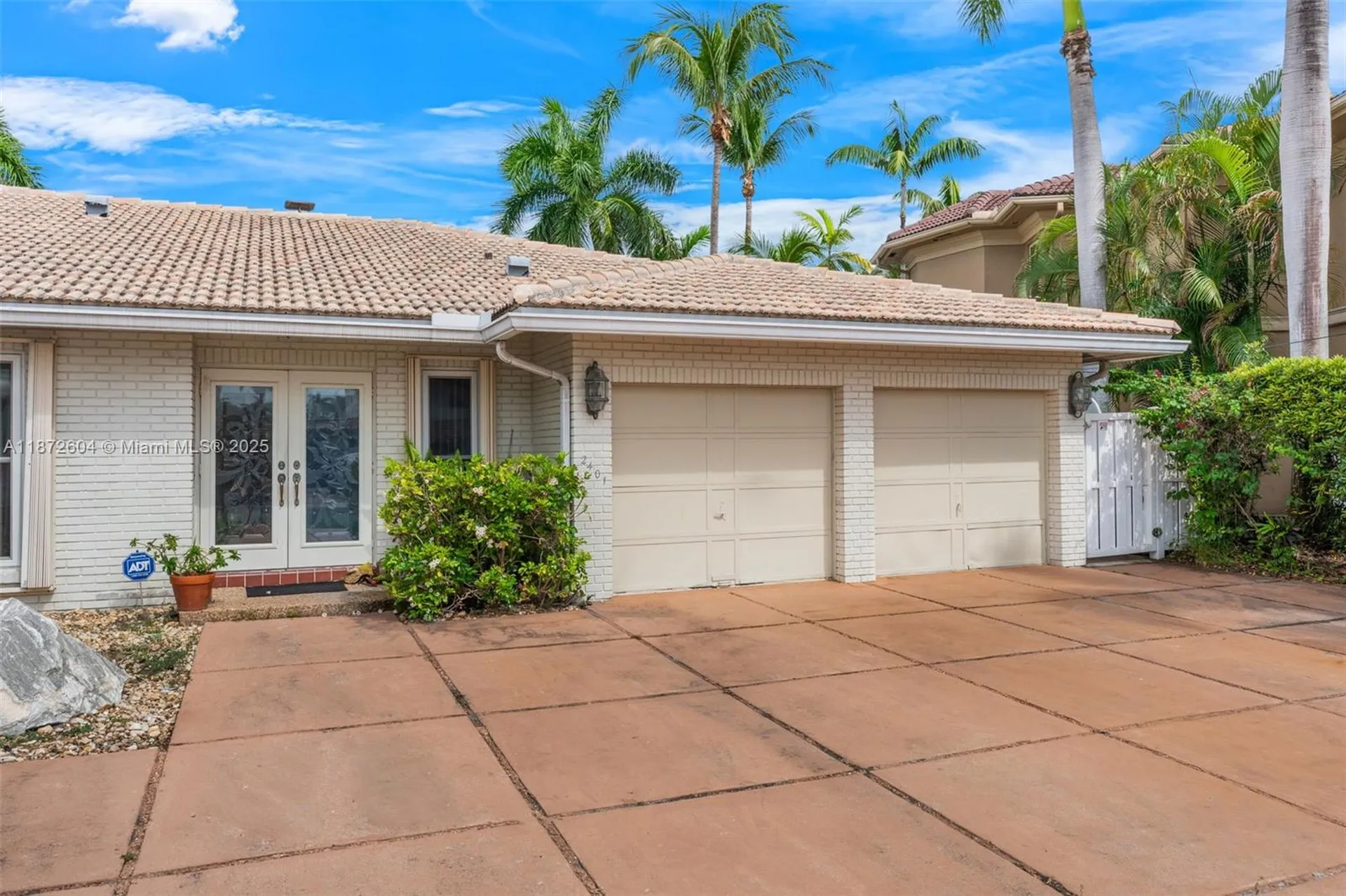 2401 Fryer Point Fort Lauderdale FL 33305