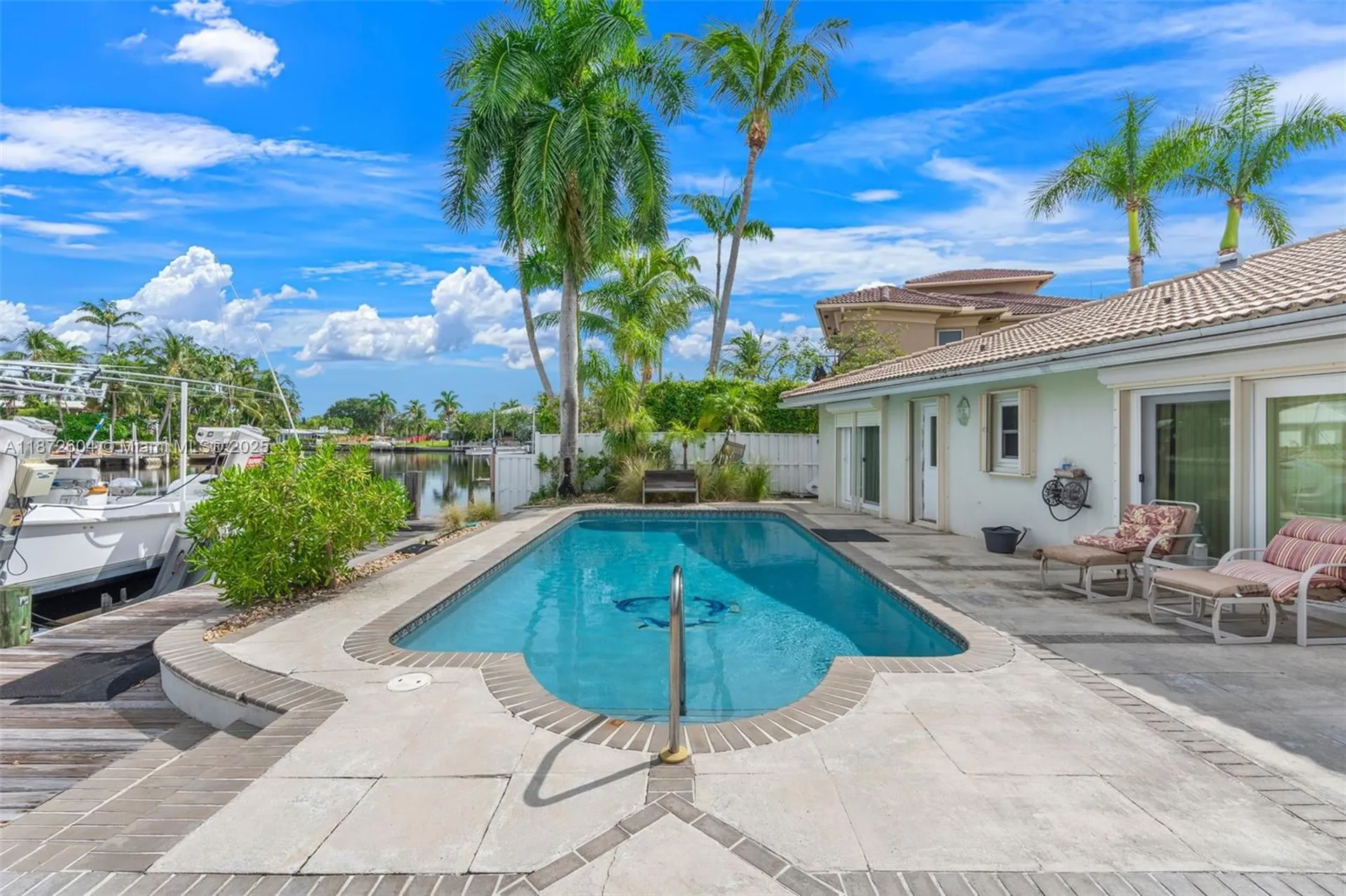 2401 Fryer Point Fort Lauderdale FL 33305