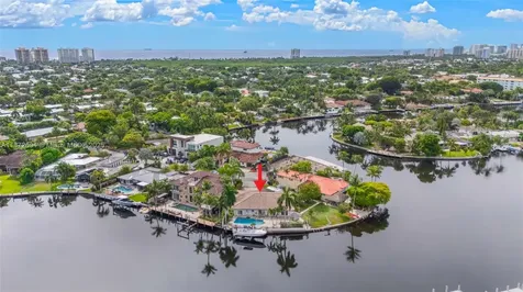 2401 Fryer Point Fort Lauderdale FL 33305