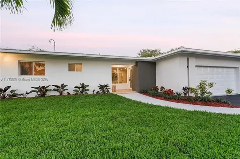 1130 NE 104th Street Miami Shores FL 33138