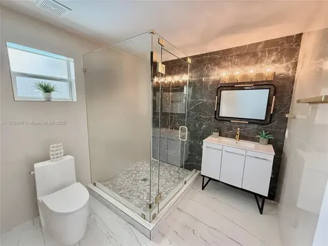7480 NW 14th Street Plantation FL 33313