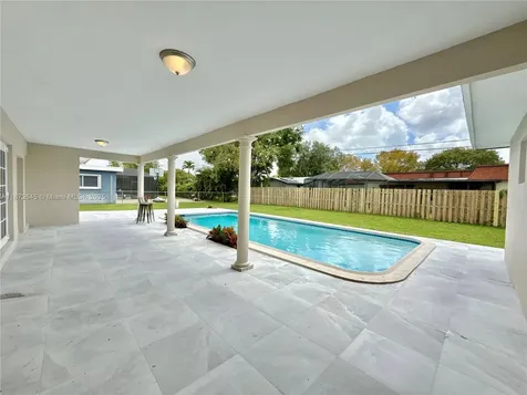 7480 NW 14th Street Plantation FL 33313