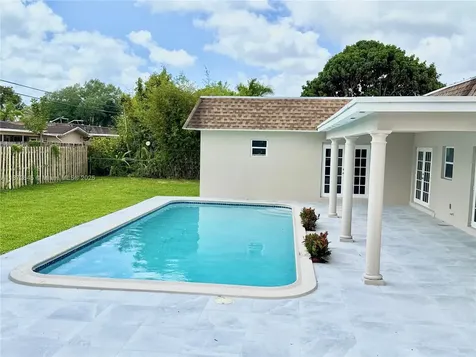 7480 NW 14th Street Plantation FL 33313