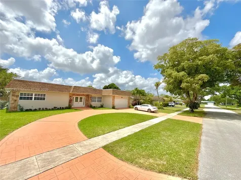 7480 NW 14th Street Plantation FL 33313