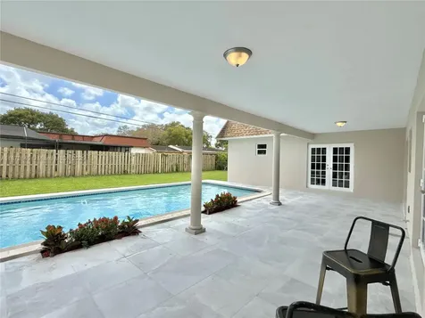 7480 NW 14th Street Plantation FL 33313