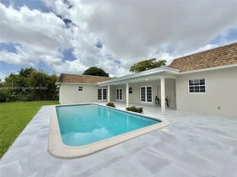 7480 NW 14th Street Plantation FL 33313