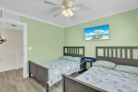 94825 Overseas Highway #281 Key Largo FL 33037