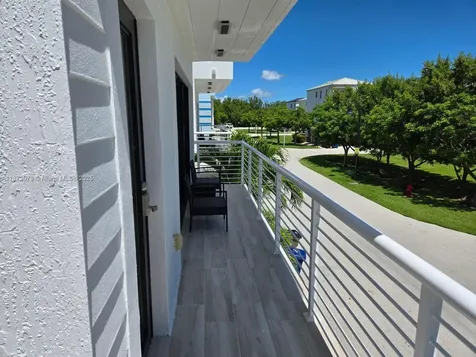 94825 Overseas Highway #281 Key Largo FL 33037