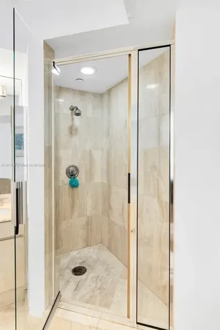 18671 Collins Avenue Sunny Isles Beach FL 33160