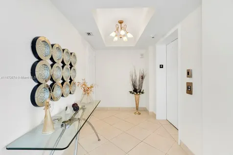 18671 Collins Avenue Sunny Isles Beach FL 33160