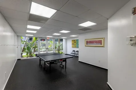 18671 Collins Avenue Sunny Isles Beach FL 33160