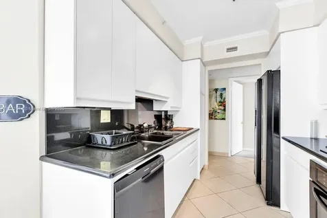 18671 Collins Avenue Sunny Isles Beach FL 33160