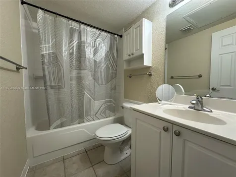 2501 S Ocean Drive Hollywood FL 33019