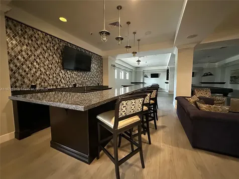 2501 S Ocean Drive Hollywood FL 33019