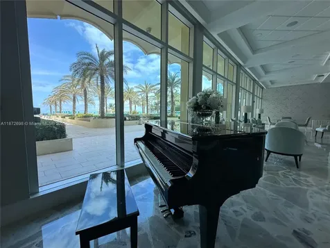 2501 S Ocean Drive Hollywood FL 33019