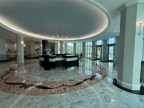 2501 S Ocean Drive Hollywood FL 33019