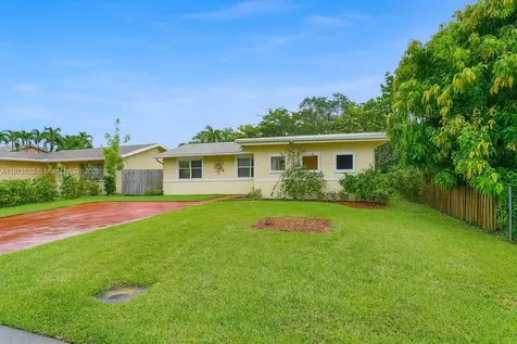 1960 SW 28th Way Fort Lauderdale FL 33312