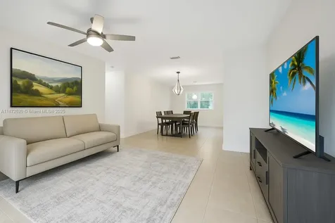 1960 SW 28th Way Fort Lauderdale FL 33312