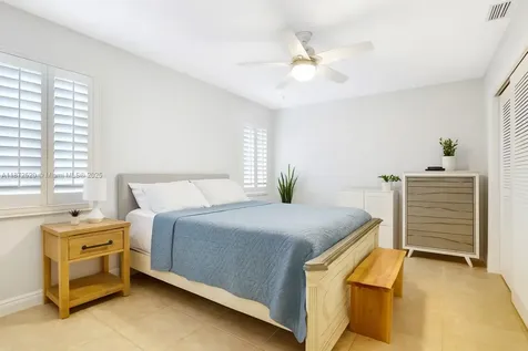 1960 SW 28th Way Fort Lauderdale FL 33312