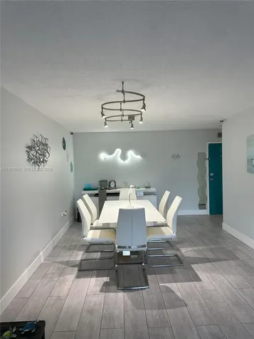 3200 Collins Avenue Miami Beach FL 33140