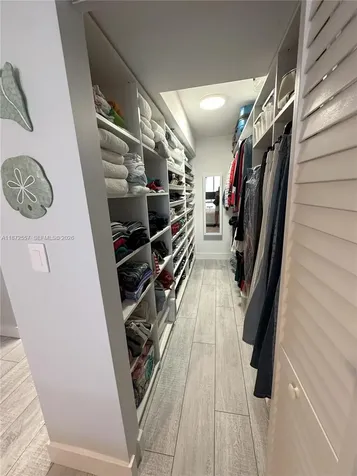 3200 Collins Avenue Miami Beach FL 33140