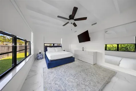 11420 NE 4th Avenue Miami FL 33161