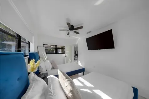 11420 NE 4th Avenue Miami FL 33161