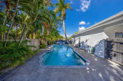 11420 NE 4th Avenue Miami FL 33161