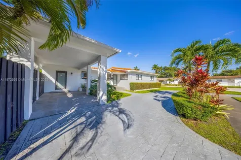 11420 NE 4th Avenue Miami FL 33161