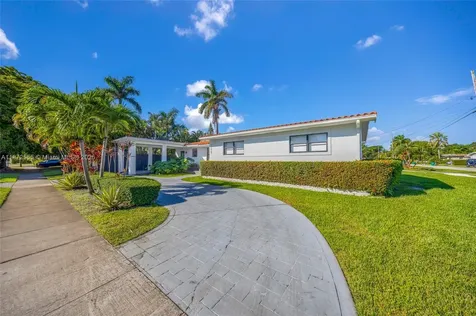 11420 NE 4th Avenue Miami FL 33161
