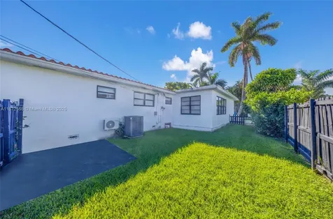 11420 NE 4th Avenue Miami FL 33161
