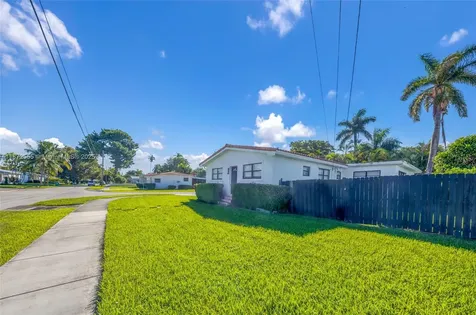 11420 NE 4th Avenue Miami FL 33161
