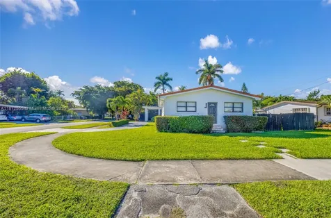 11420 NE 4th Avenue Miami FL 33161
